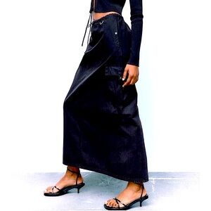 NWOT Zara Black Cargo Skirt
